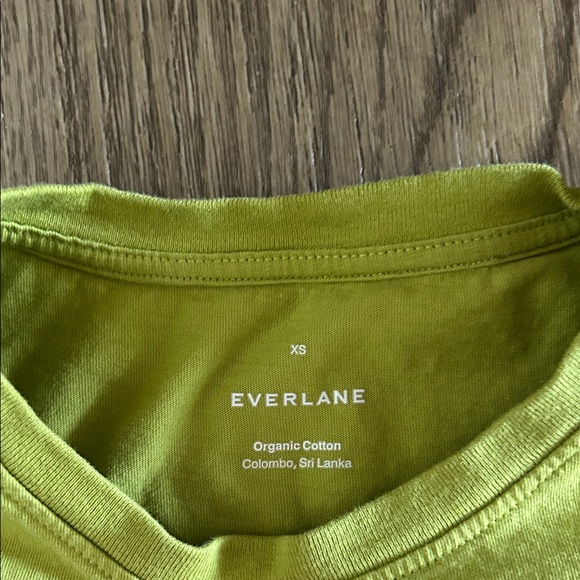 Everlane Tee - Picture 2 of 4
